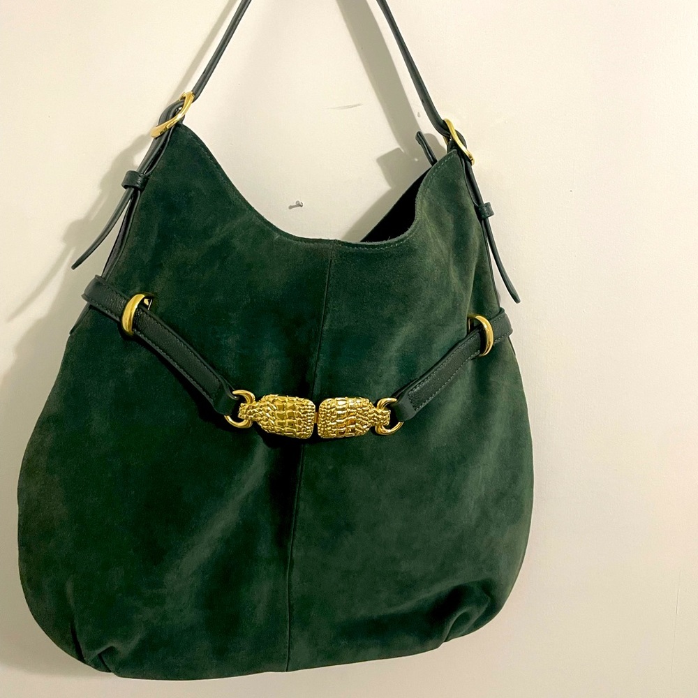 Made by suede’s rich green colour with golden buckle
